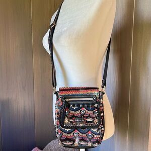 SAKROOTS Artist Circle Small Flap Messenger Crossbody Bag Purse